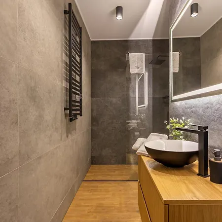 Park B14-z Dostepem Do Basenu, Sauny, Jacuzzi, Silowni Apartment *